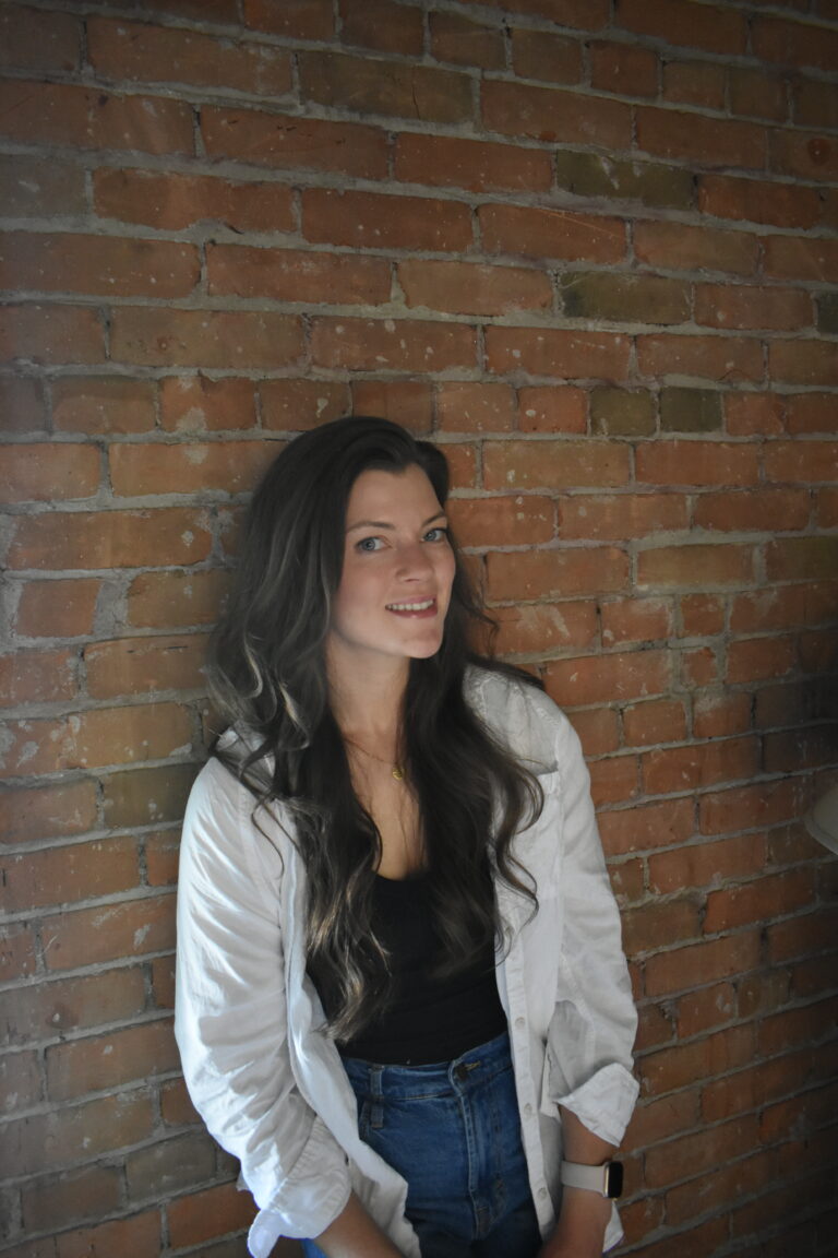 Brickwallprofile 768x1152