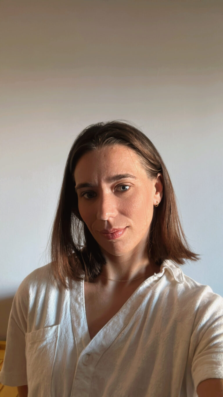 Profile picture 768x1365